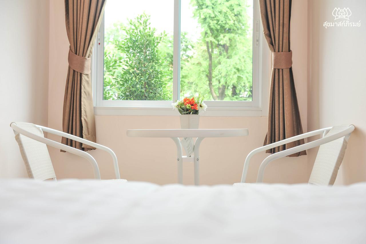 Hotel Sukkhamas Pirom Nakhonratchasima Zewnętrze zdjęcie